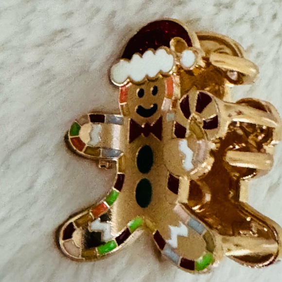 Gingerbread Man Mini Hair Claw Clip - Picture 10 of 10